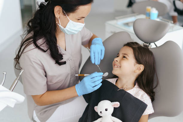 Best Emergency Tooth Extraction in Percy, IL